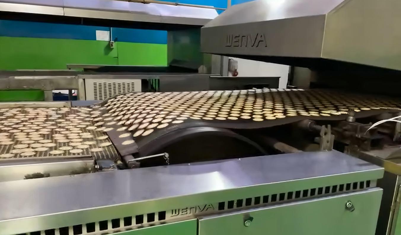 Customer production line operation Customer production line operation