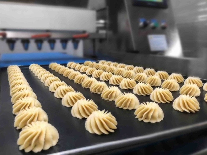 comas cookie machine