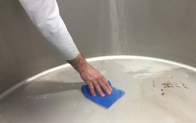 how to clean bakery equipment