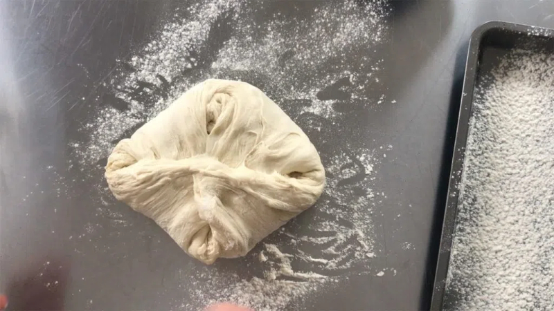 can i make bread machine dough in a regular mixer.jpg