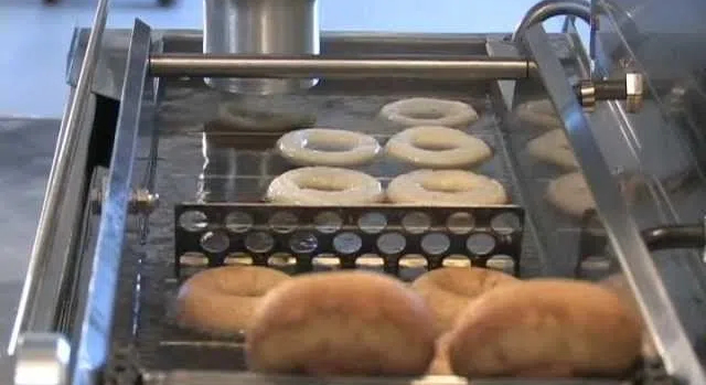 bakery donuts machine2