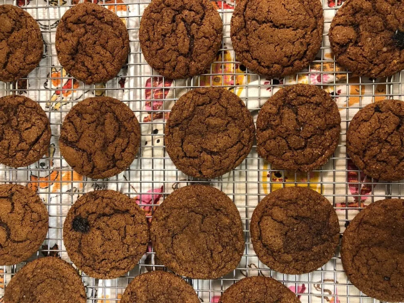 Gingerbread latte cookies from NYT Cooking r_Baking