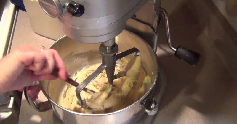 which-mixer-attachment-for-cookie-dough