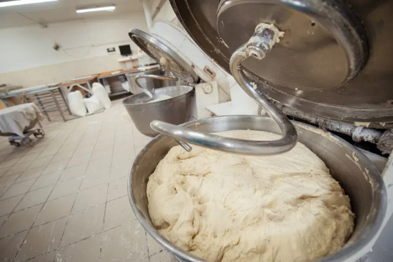 what is the best commercial dough mixer1