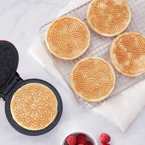 pizzelle cookie machine2