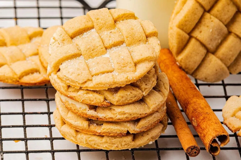 lattice cookie machine.jpg