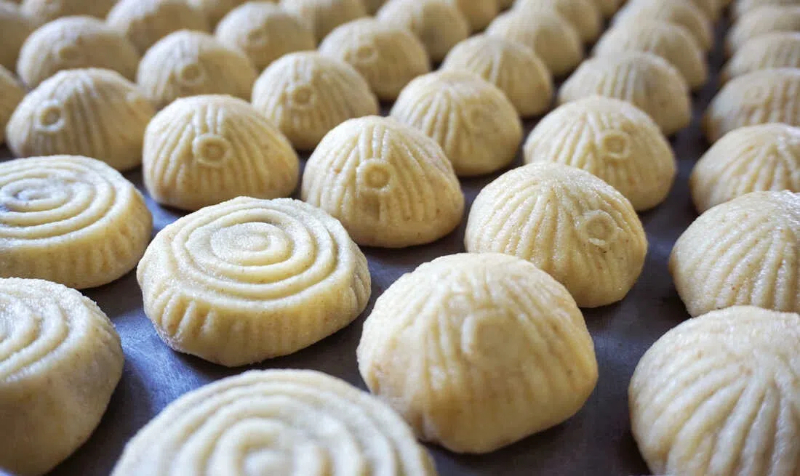 lebanese cookie machine.jpg