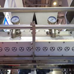 Pretzel Extruder.jpg